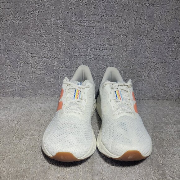 New Balance Fresh Foam Arishi v4 Unisex Size US W9.5 M8 Sea Salt Running Shoes - Picture 2 of 9